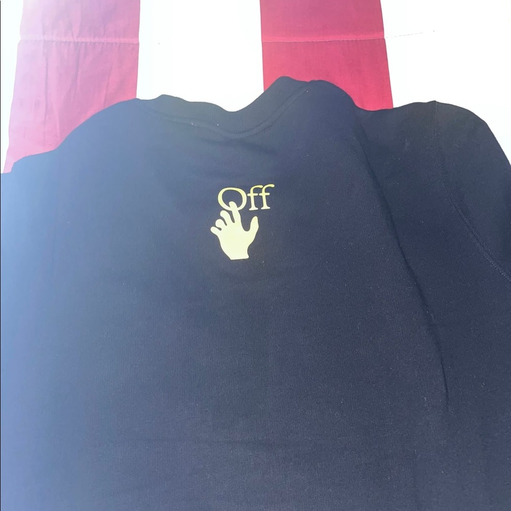 Sweater - Picture 3 of 4